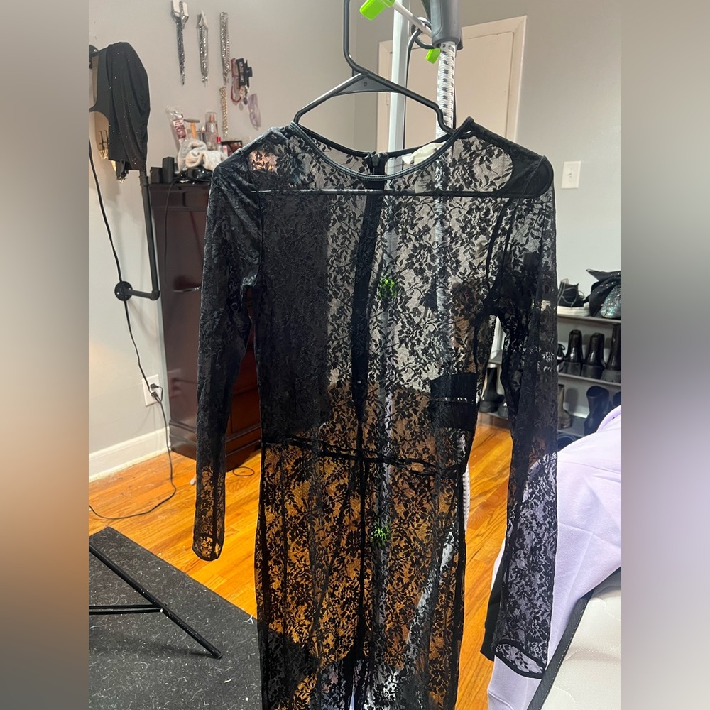 Lace unitard (in medium)